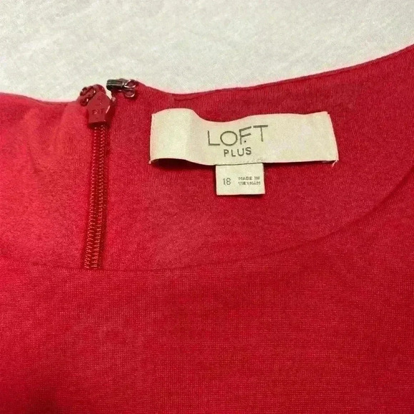 LOFT Women's Plus Size Drop Hem Pearl Trim Dress Size 18 - Picture 5 of 9